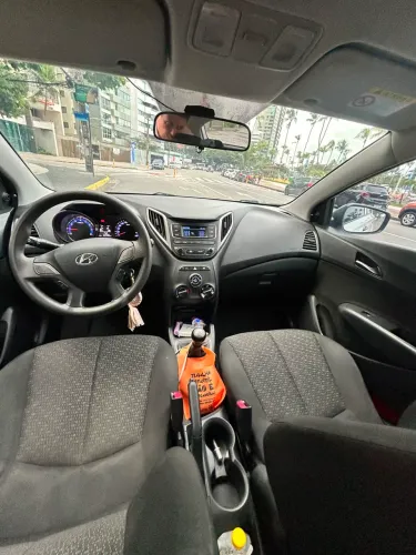 Hyundai HB20 Unique 1.0 Flex 12V Mec. 2019