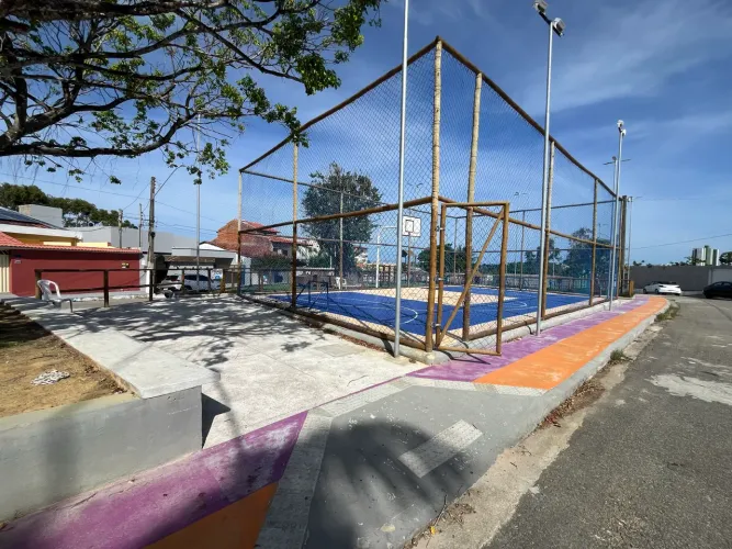 Vendo terreno/lote na Serraria