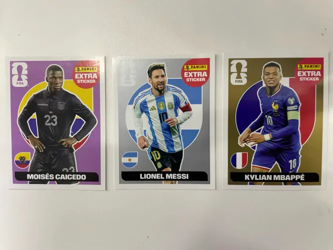 Carta Ouro Mbappe Panini legends