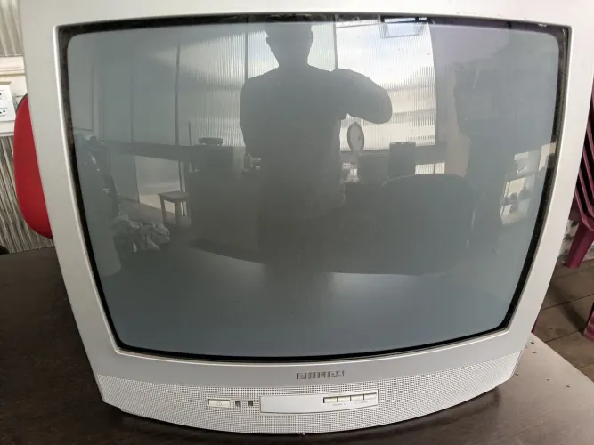 Televisão tubo CRT Philips 20"