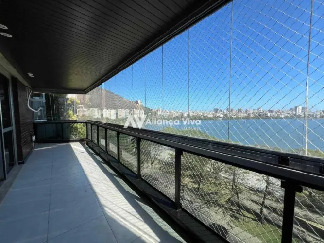 Exclusivdade na Lagoa - 3 quartos, 160 m² com vaga e vista indevassada