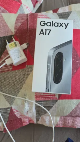 Samsung a17 zero na caixa aparelho muito top da Samsung