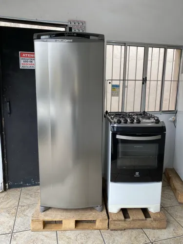 Geladeira Inox E fogão 4 bocas - ENTREGO