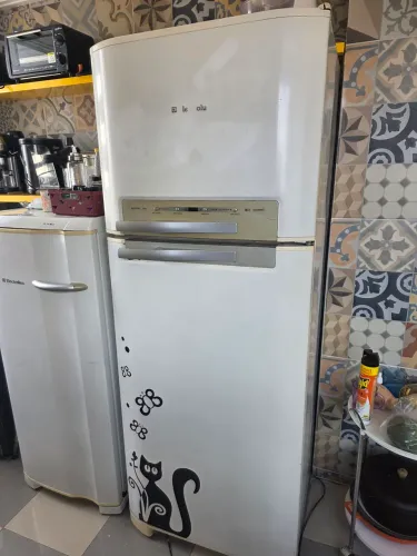 Geladeira Electrolux DF46 Frost Free 402 Litros - 2 Portas - Painel Digital