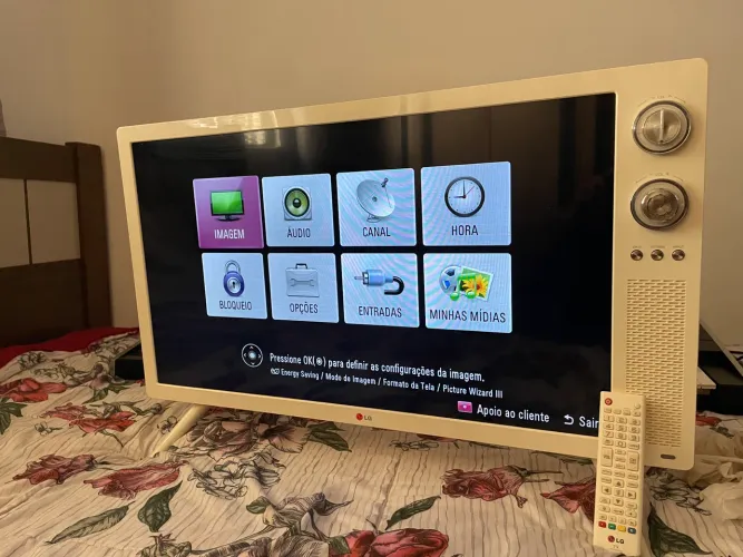 Tv LG retrô 32 polegadas modelo 32ln640r