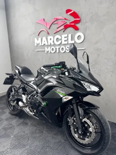 Kawasaki NINJA 650 2021