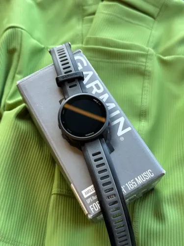 Garmin Forerunner 165 MUSIC