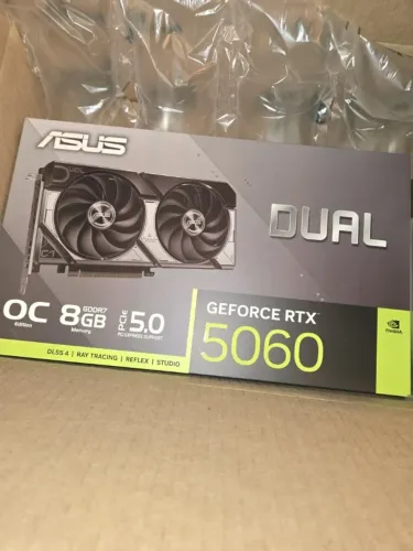 ASUS RTX 5060 8GB GDDR7 DUAL LACRADA + GARANTIA ! IGUAL 4060 TI 6700XT !