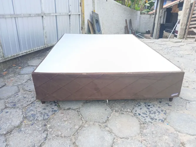 Base Box casal