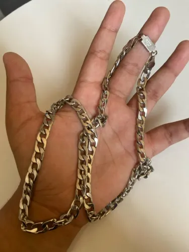 Corrente de prata