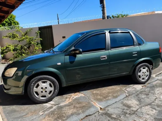 Chevrolet Classic Life/ls 1.0 VHC Flexp. 4P 2012