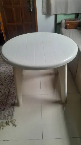 MESA DE PLÁSTICO REDONDA
