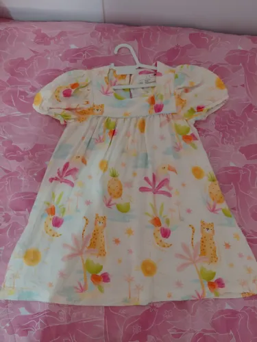 Bata infantil usada poucas vezes