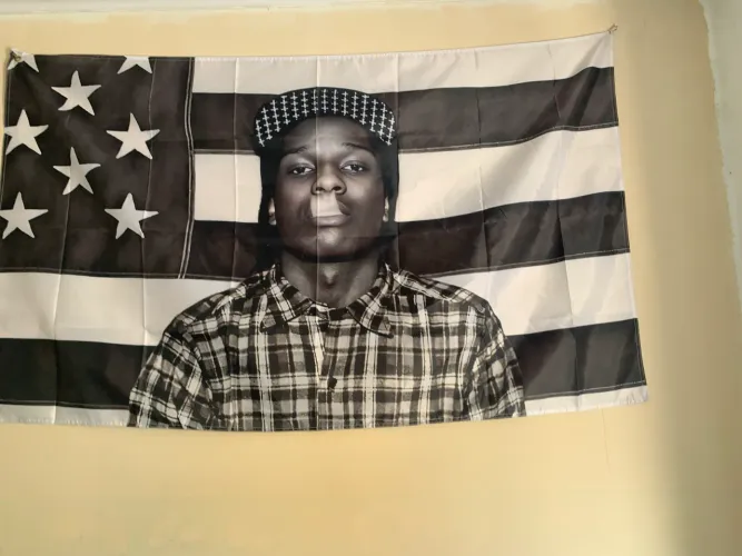 Bandeira para decoração usa
