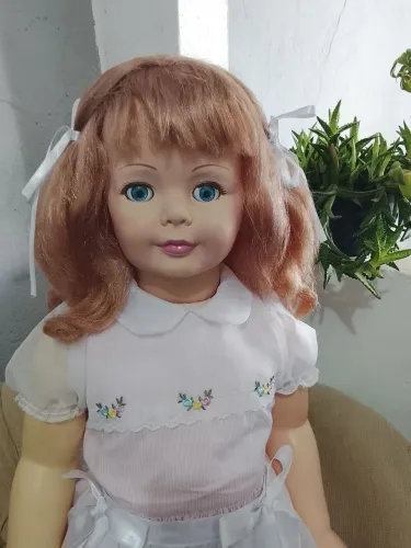 Boneca Amiguinha