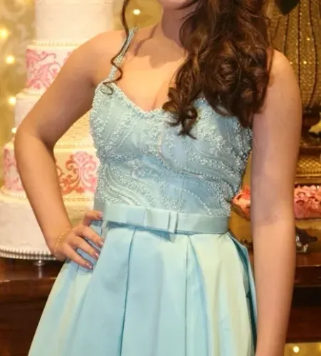Vestido de festa verde água bordado