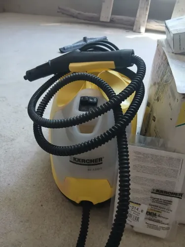 Vendo vaporizadora, usada apenas 4 vezes. 450 reais