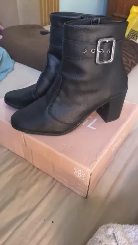Bota cano curto