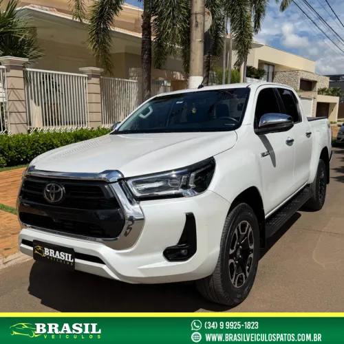 Toyota Hilux CD SRX 4X4 2.8 TDI 16V Diesel Aut. 2023