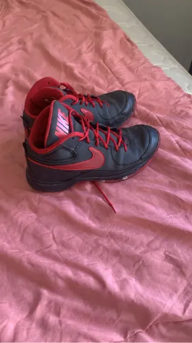 Tênis Nike original n 42