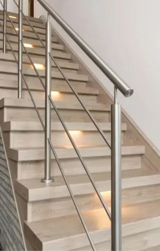 CORRIMÃO DE INOX