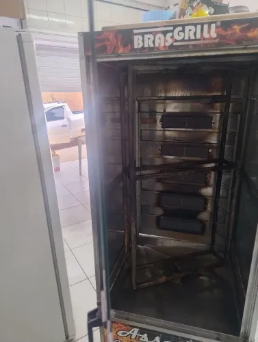 Máquina Assar Frango