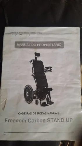 Vendo cadeira de roda stand up