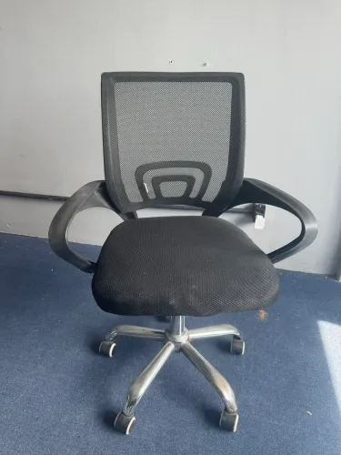 Cadeira escritório com rodinha