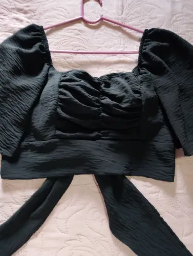 Blusa Cropped Preta - Tamanho Único