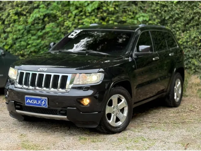 Jeep Grand Cherokee Limited 3.0 TB Dies. AUT 2013