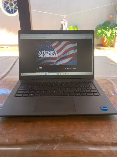 Notebook Dell Seni Novo!