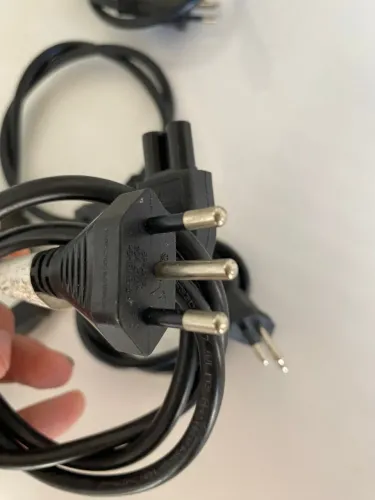 Cabo de Energia para Fonte de Notebook - Cabo Tripolar / Alimentação