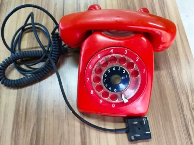 Telefone Antigo Ericsson Vermelho Disco Vintage Década 70