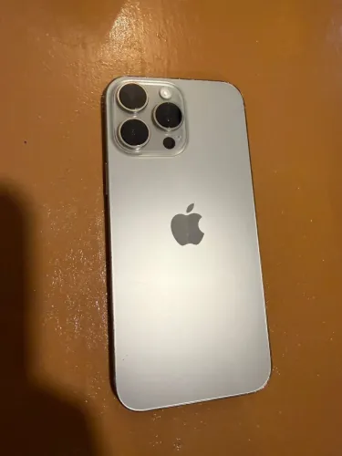 iPhone 16 pro max