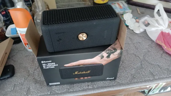 CAIXA DE SOM MARSHALL EMBERTON II