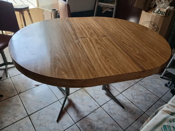 Mesa com extensor+4 cadeiras giratórias anos 60/70