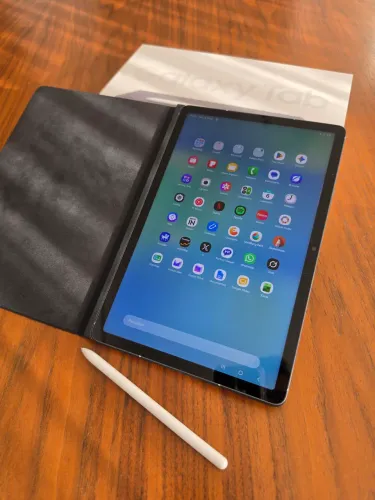 Tablet Samsung S10FE 8GB 128GB Super Novo