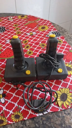 Par de controle dacta Atari original funcionando