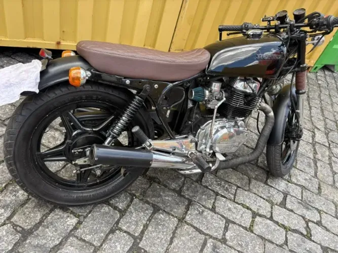 Honda CB 400 Custom 1982 - Cafe Racer