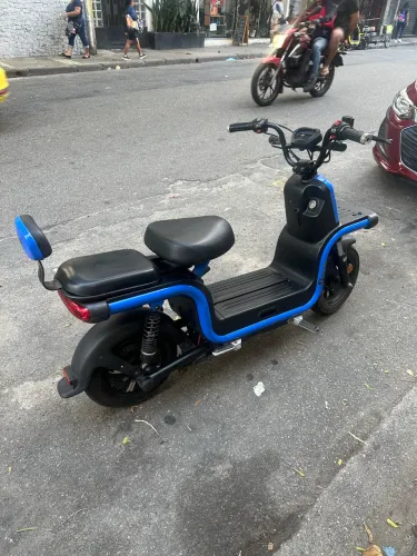 Scooter Elétrica Bee