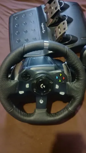 Vendo Volante Gamer G920 Bem Conversando Sem Marcar De Uso Volante Está Como Novo.
