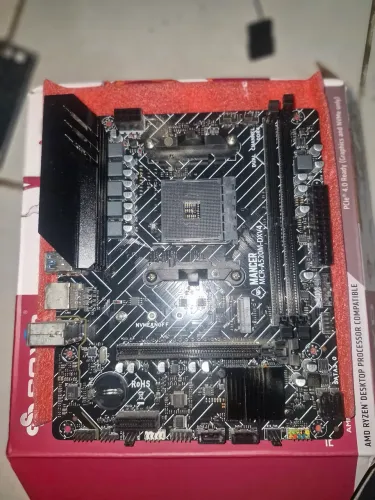 Placa Mae Mancer A520m DxV4, Ddr4 Amd Am4 M-atx Amd A520 acompanhada com cooler hawin