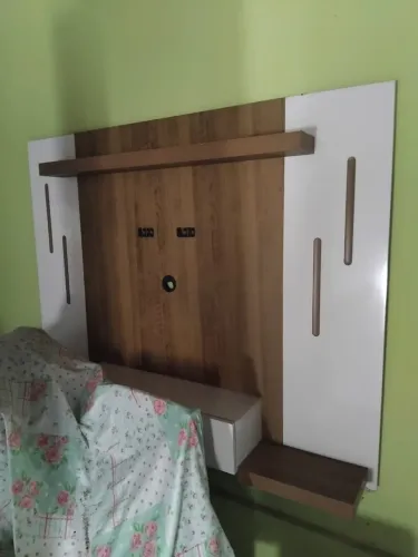 Painel para Tv em ótimo estado