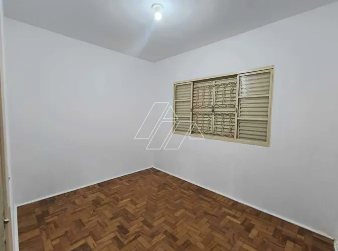 Casa à venda, 3 quartos, 1 suíte, 3 vagas, Pólon - Marília/SP