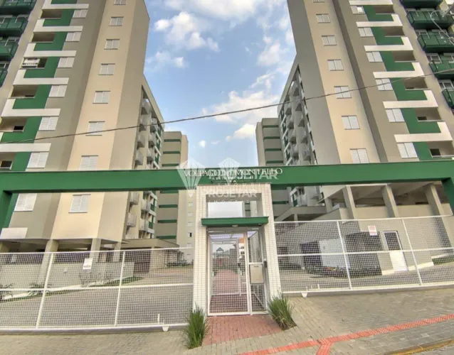 Apartamento de 02 dormitórios semi mobiliado