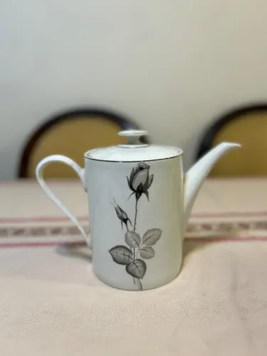 Bule porcelana Real São Paulo