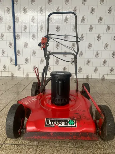 Cortador de grama elétrico Brudden CE 150 M 220v