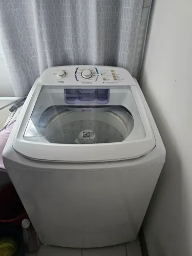 Máquina Lavar Electrolux 13 KG