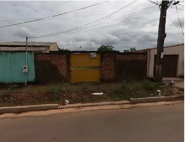 Lotes com 250m²