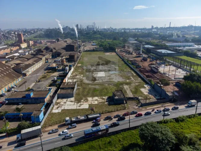 Terreno Industrial para venda e locação no Bairro Capuava em Mauá - SP.